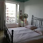 Bel Appartement Hausmannien Dans Le Centre De Paris